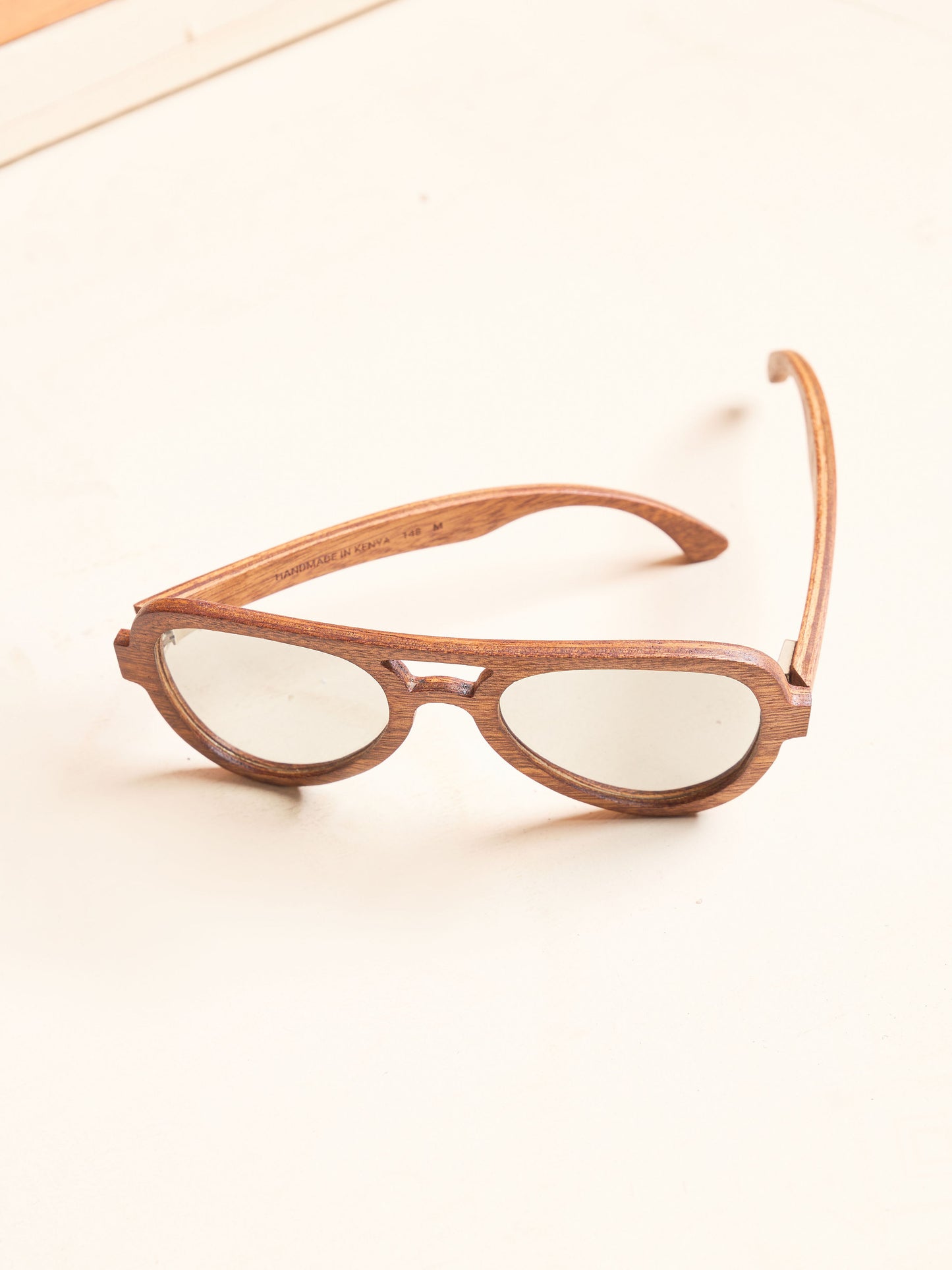 Waridi Tai sunglasses -Mahogany wood