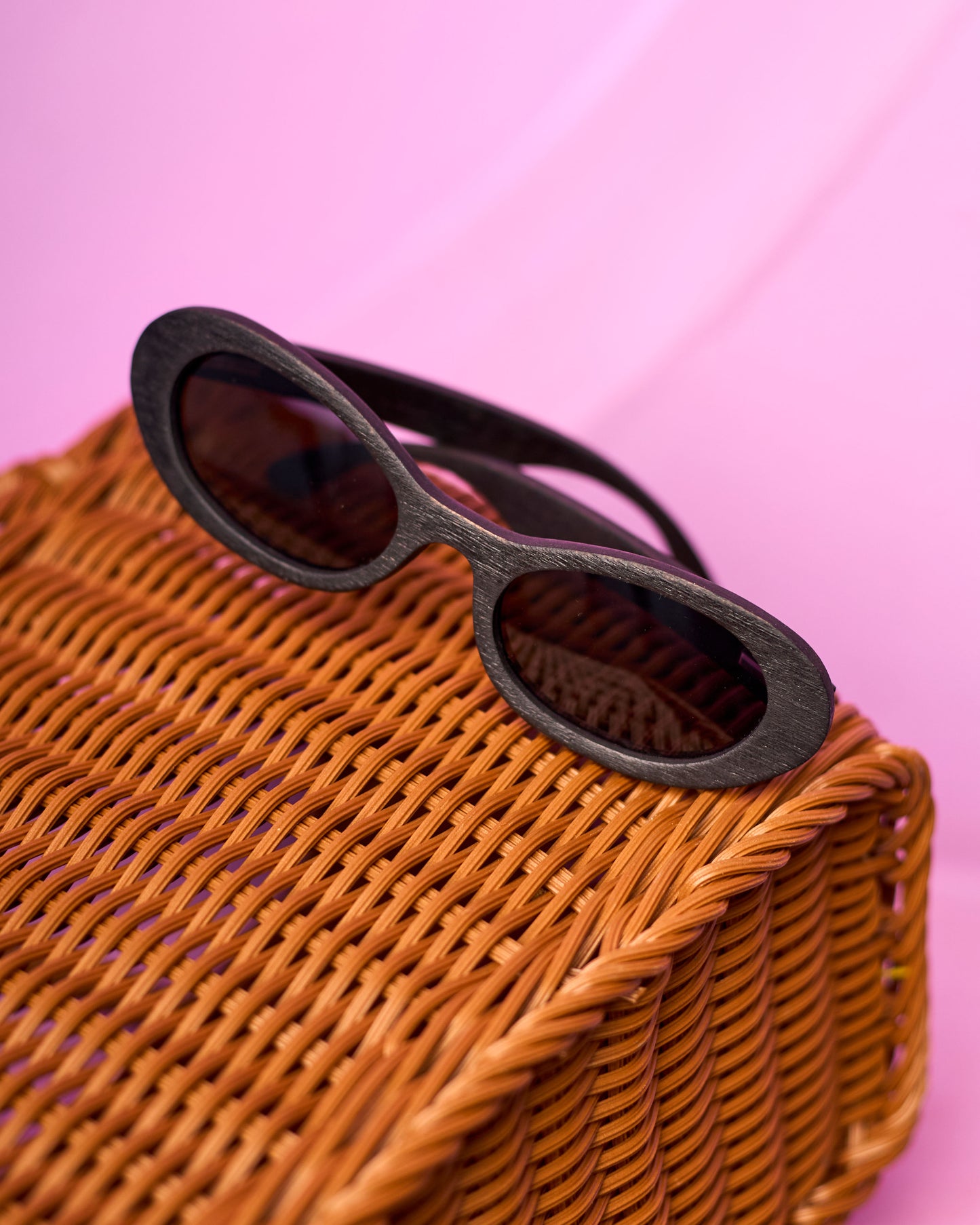 Waridi Ebonized Modo Sunglasses