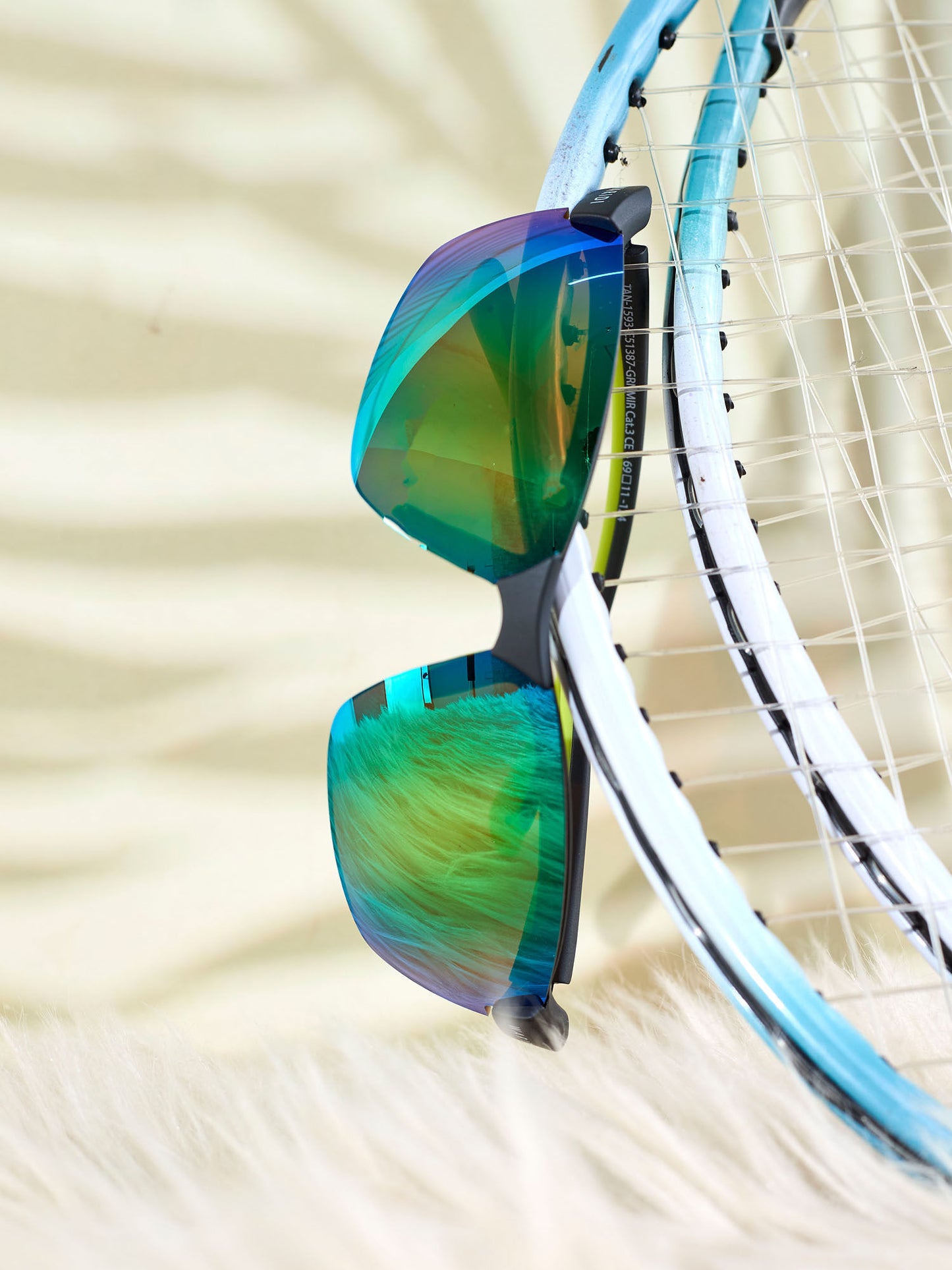 Waridi Sleek green sunglasses