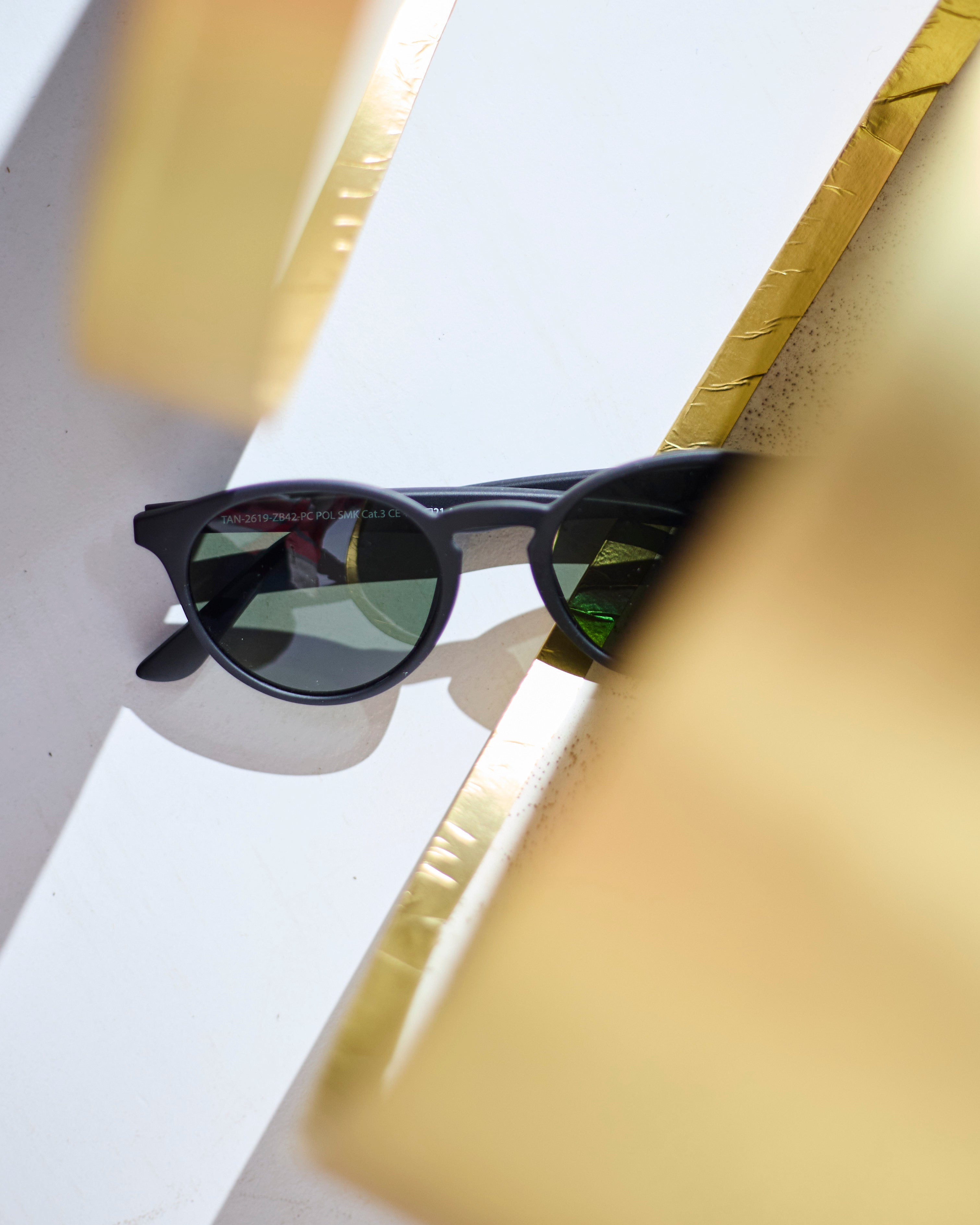 Waridi Horn Sunglasses