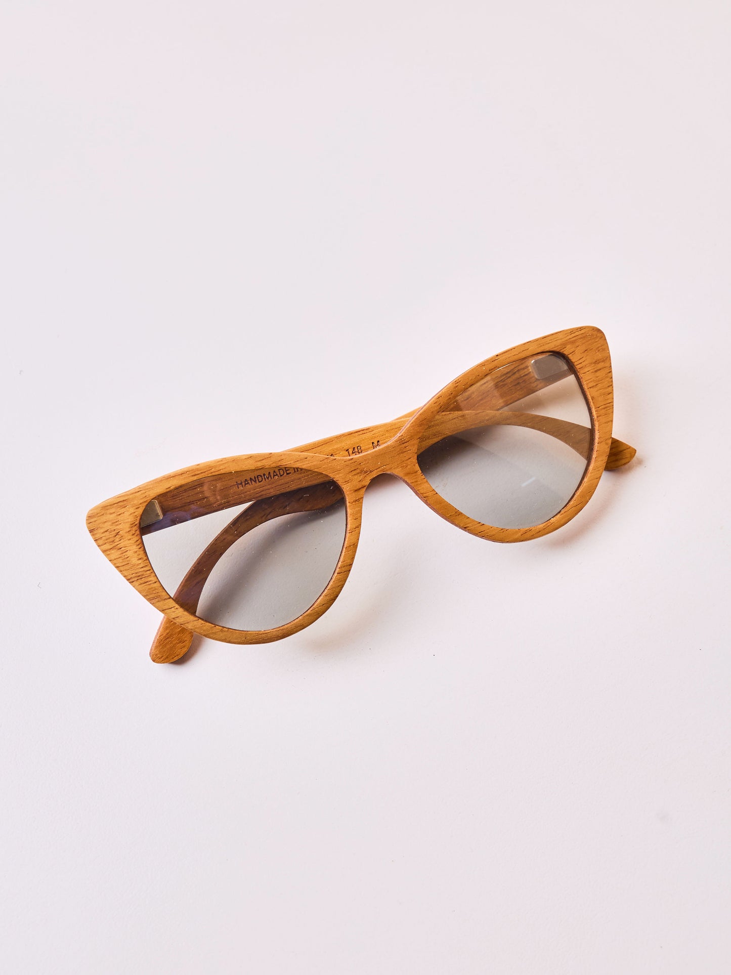 Waridi Paka Sunglasses - Mvule wood