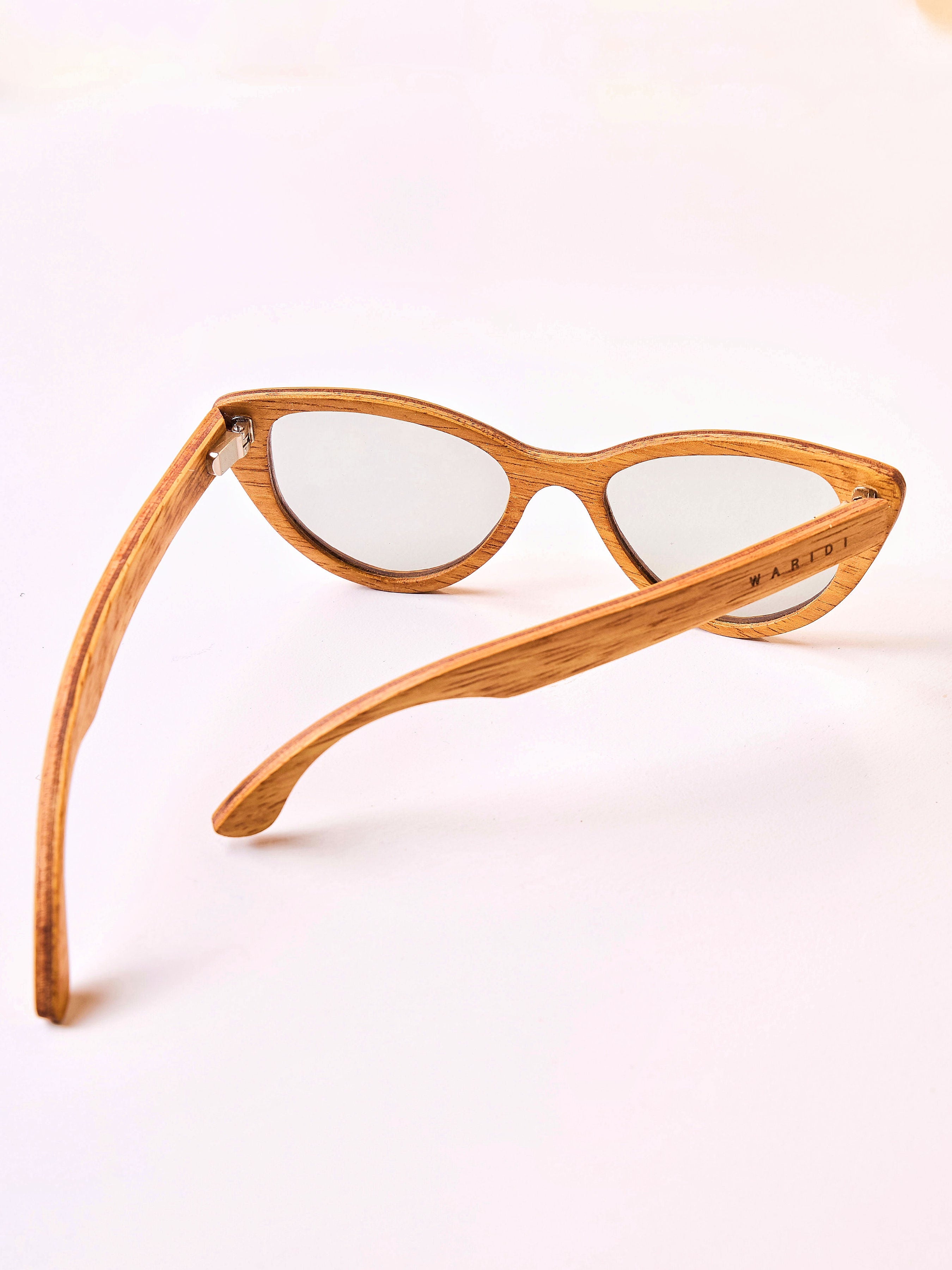 Waridi Paka Sunglasses - Mvule wood