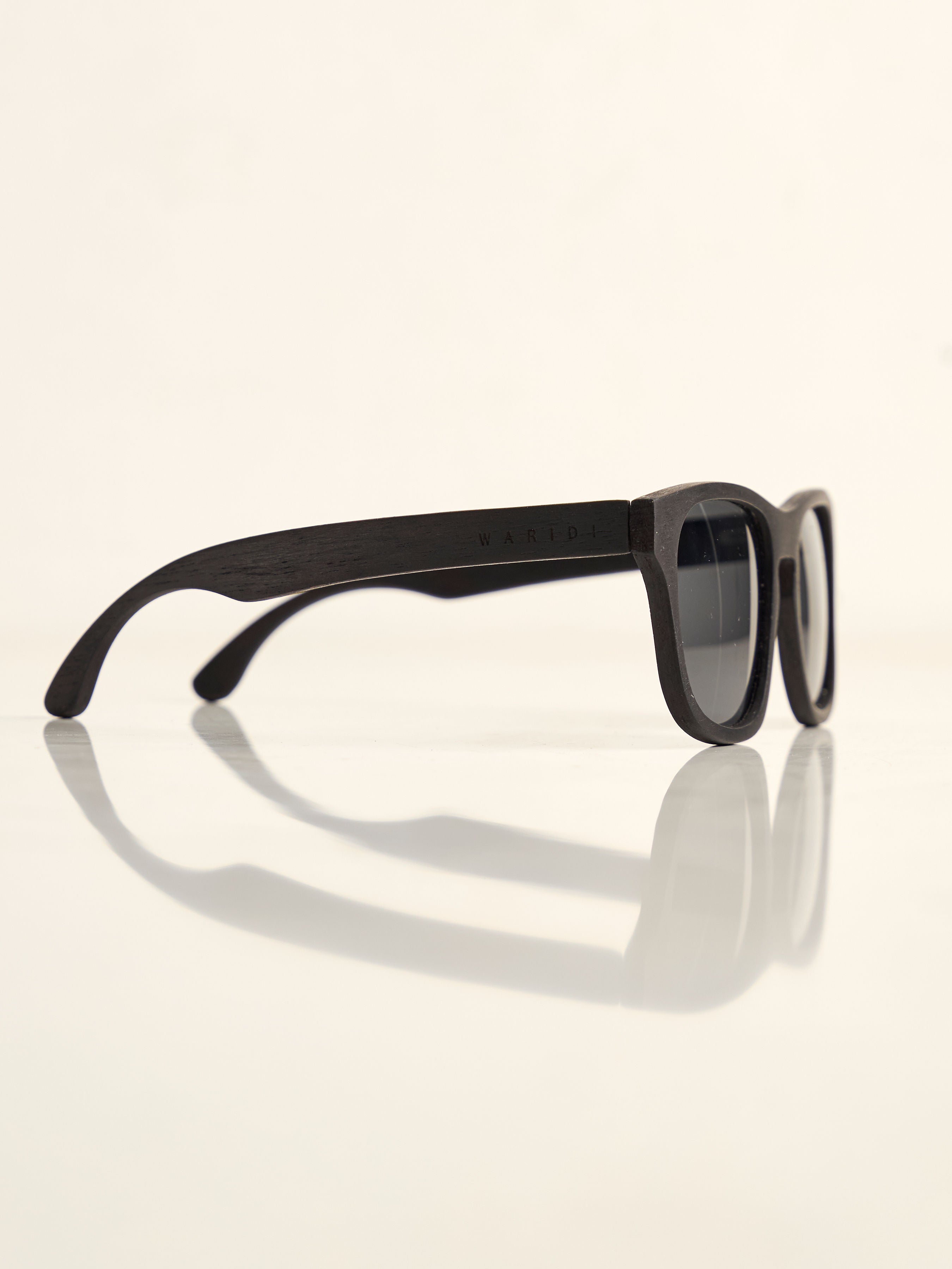 Waridi Ebonized Bongo Sunglasses