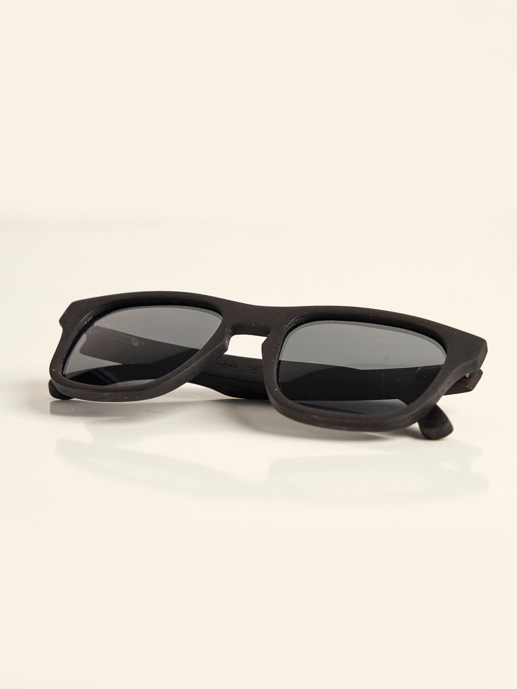 Waridi Ebonized Bongo Sunglasses