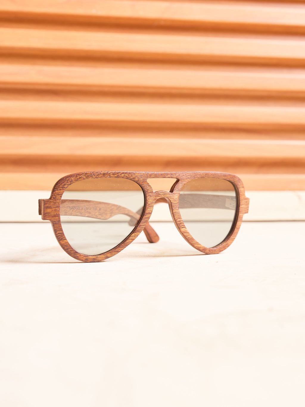 Waridi Tai sunglasses -Mahogany wood