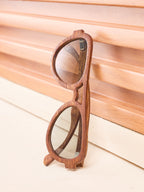 Waridi Tai sunglasses -Mahogany wood