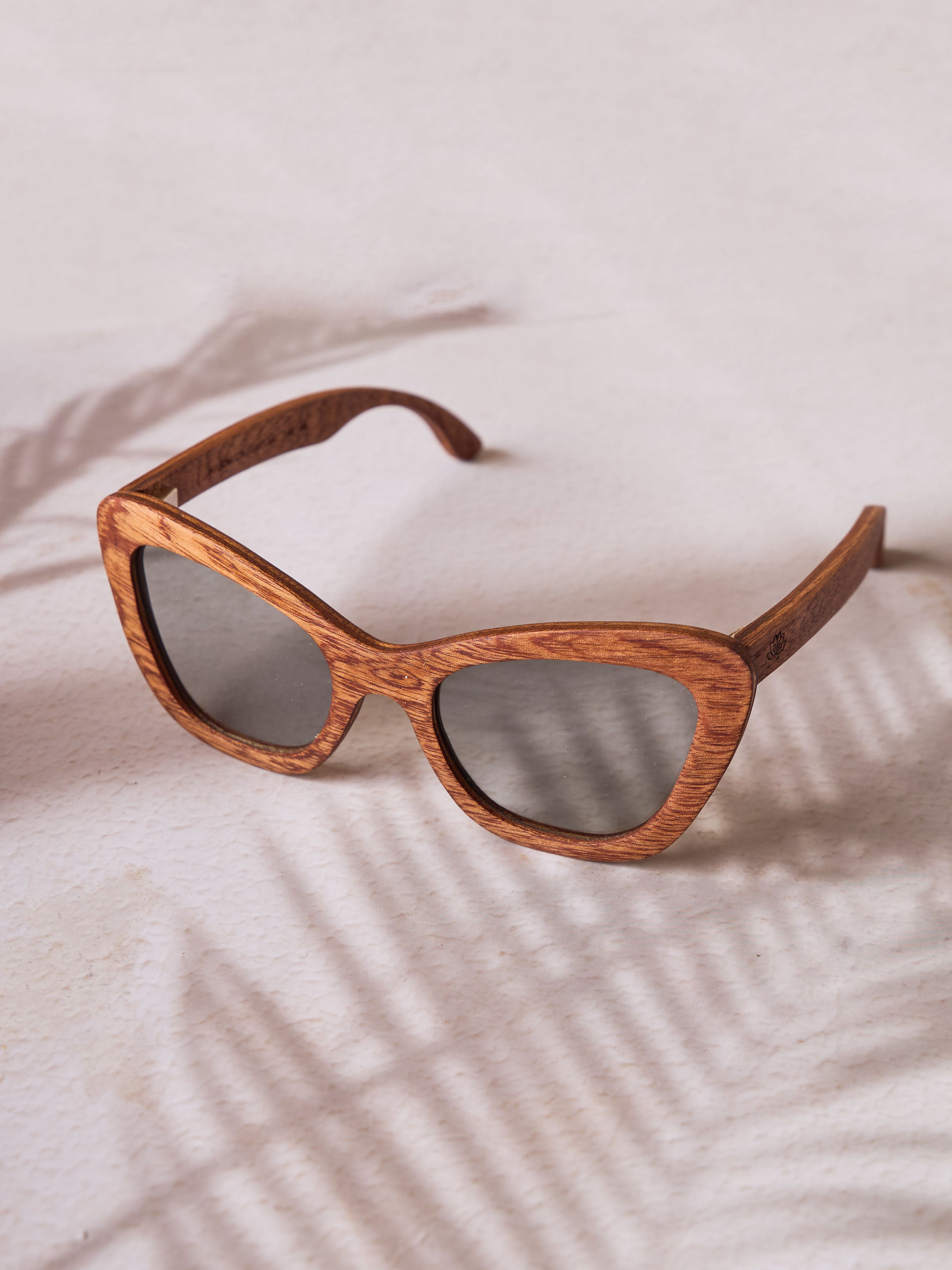 Waridi Kipepeo Sunglasses- Mahogany Wood