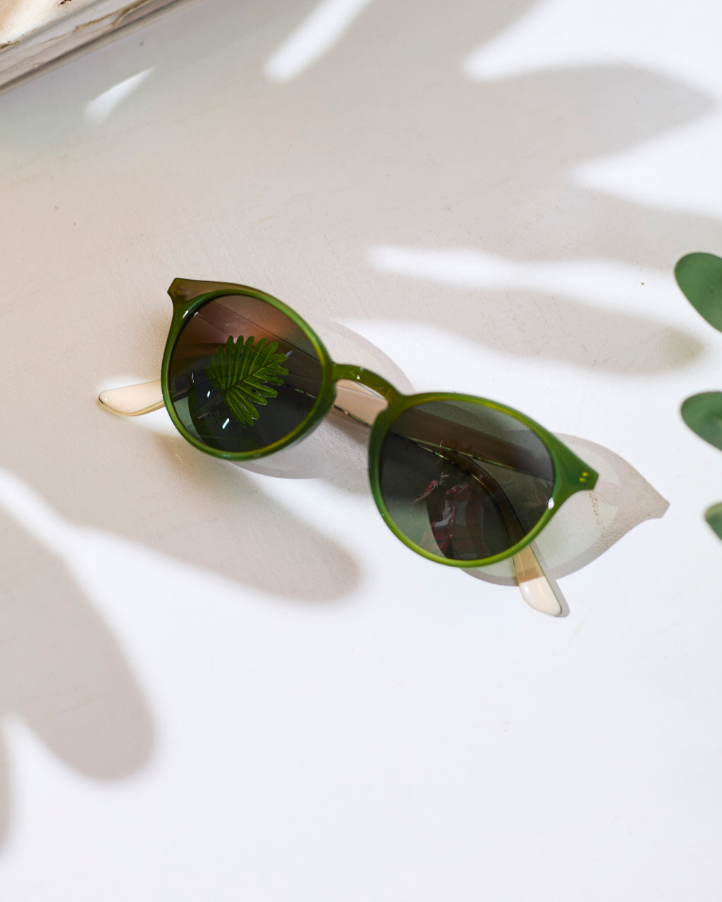 Waridi Treeleaf Sunglasses