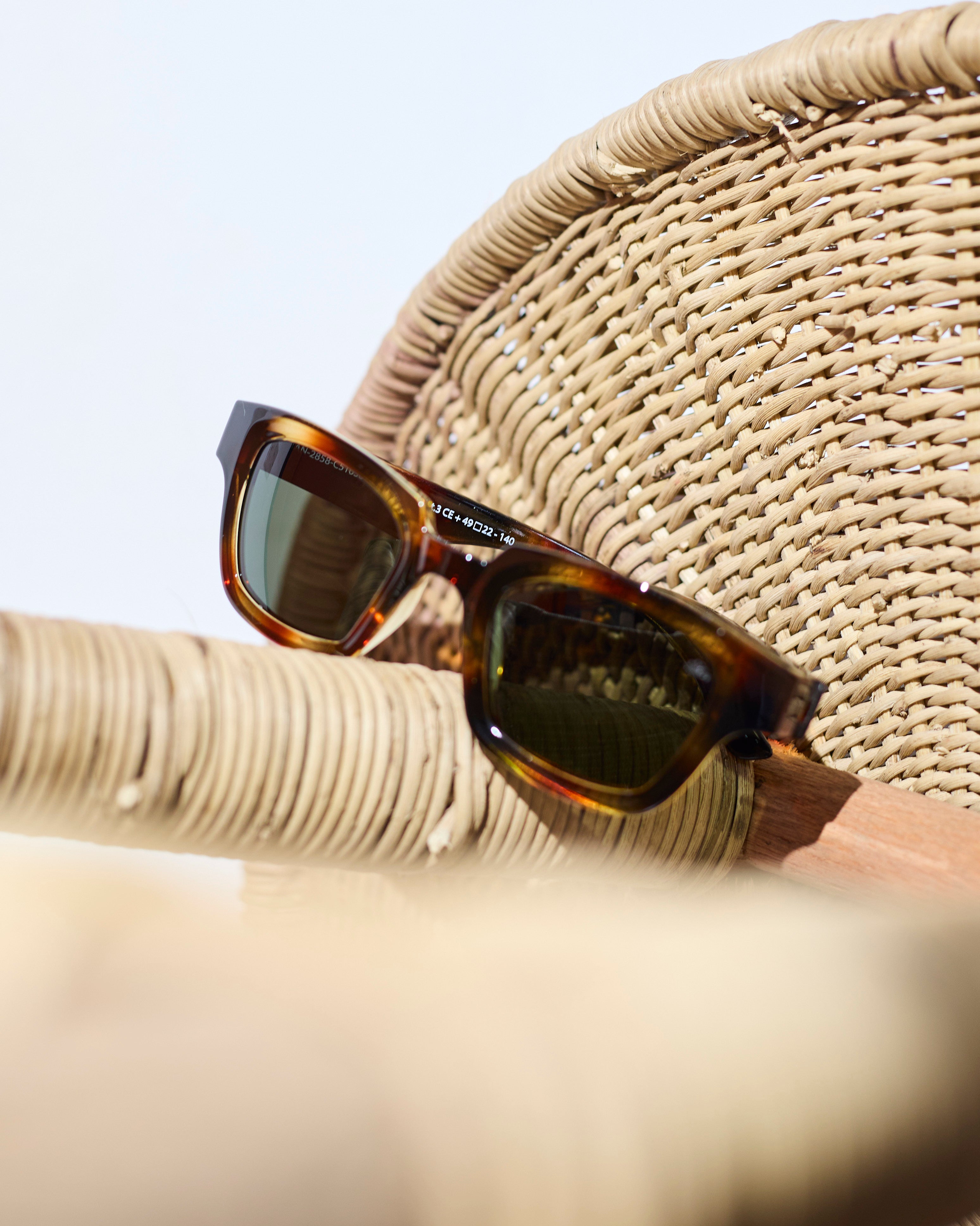 Waridi Tote Safi Sunglasses