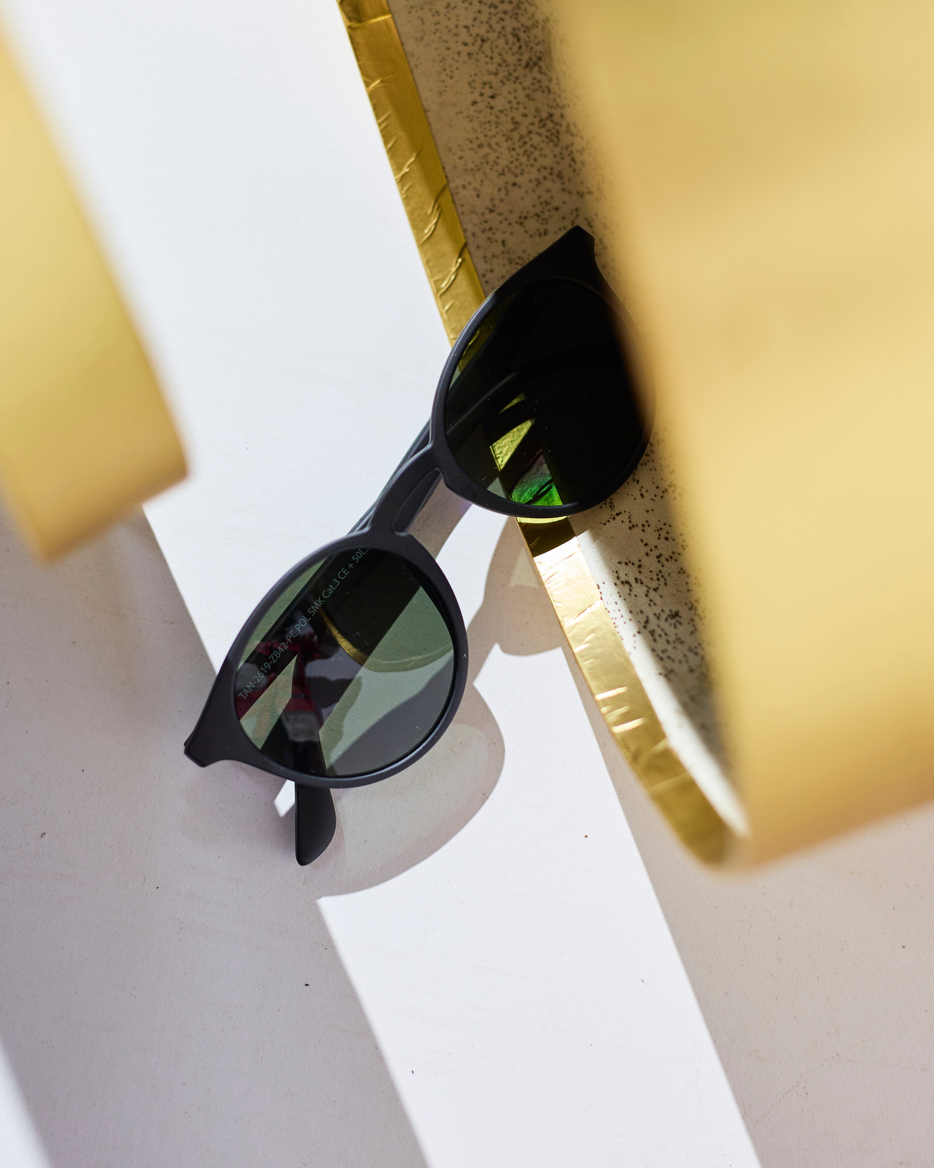 Waridi BlackMoa Sunglasses