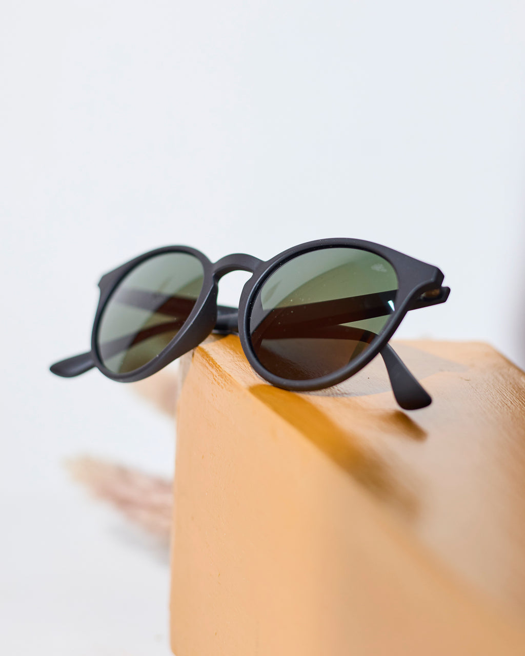 Waridi BlackMoa Sunglasses