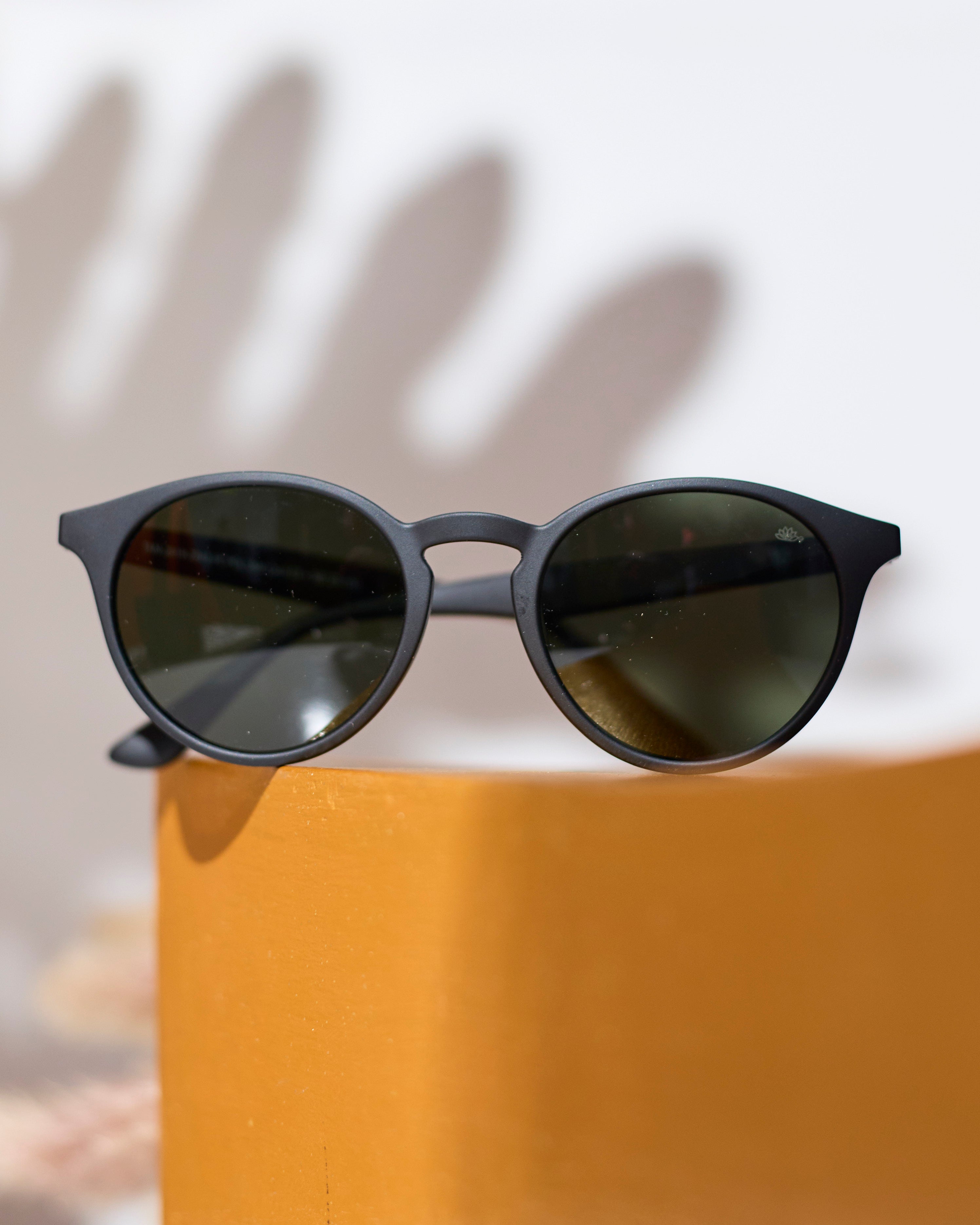 Waridi BlackMoa Sunglasses