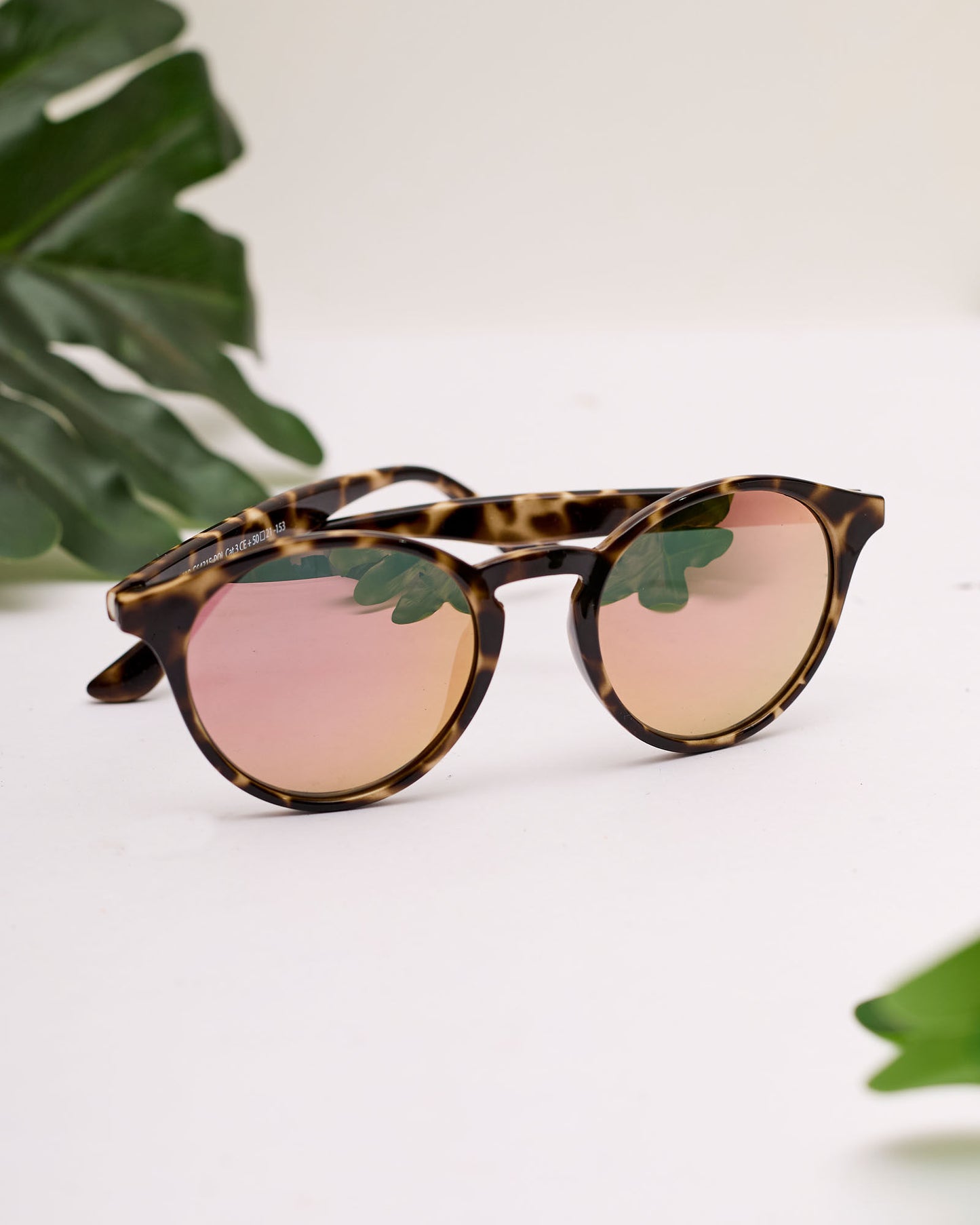 Waridi Chuichui Sunglasses