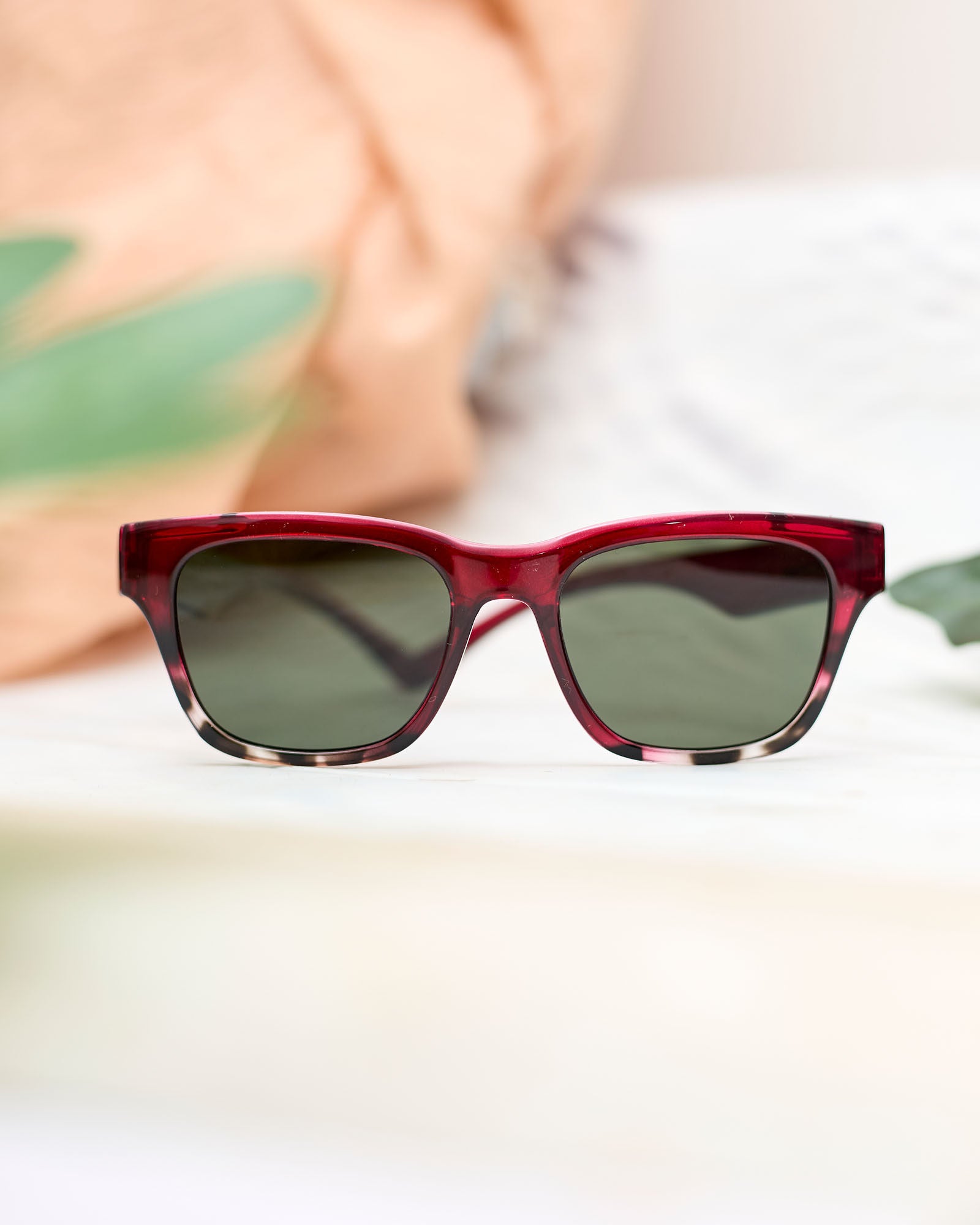 Waridi  Nyasibahari Maroon Sunglasses