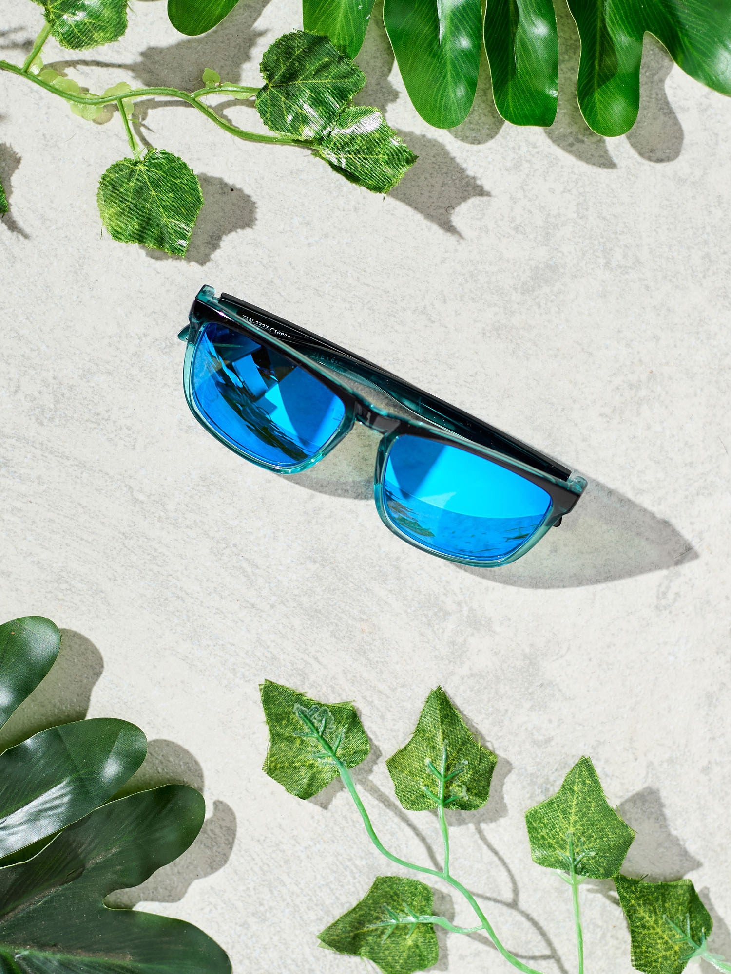 Waridi Aqua Blue Sunglasses