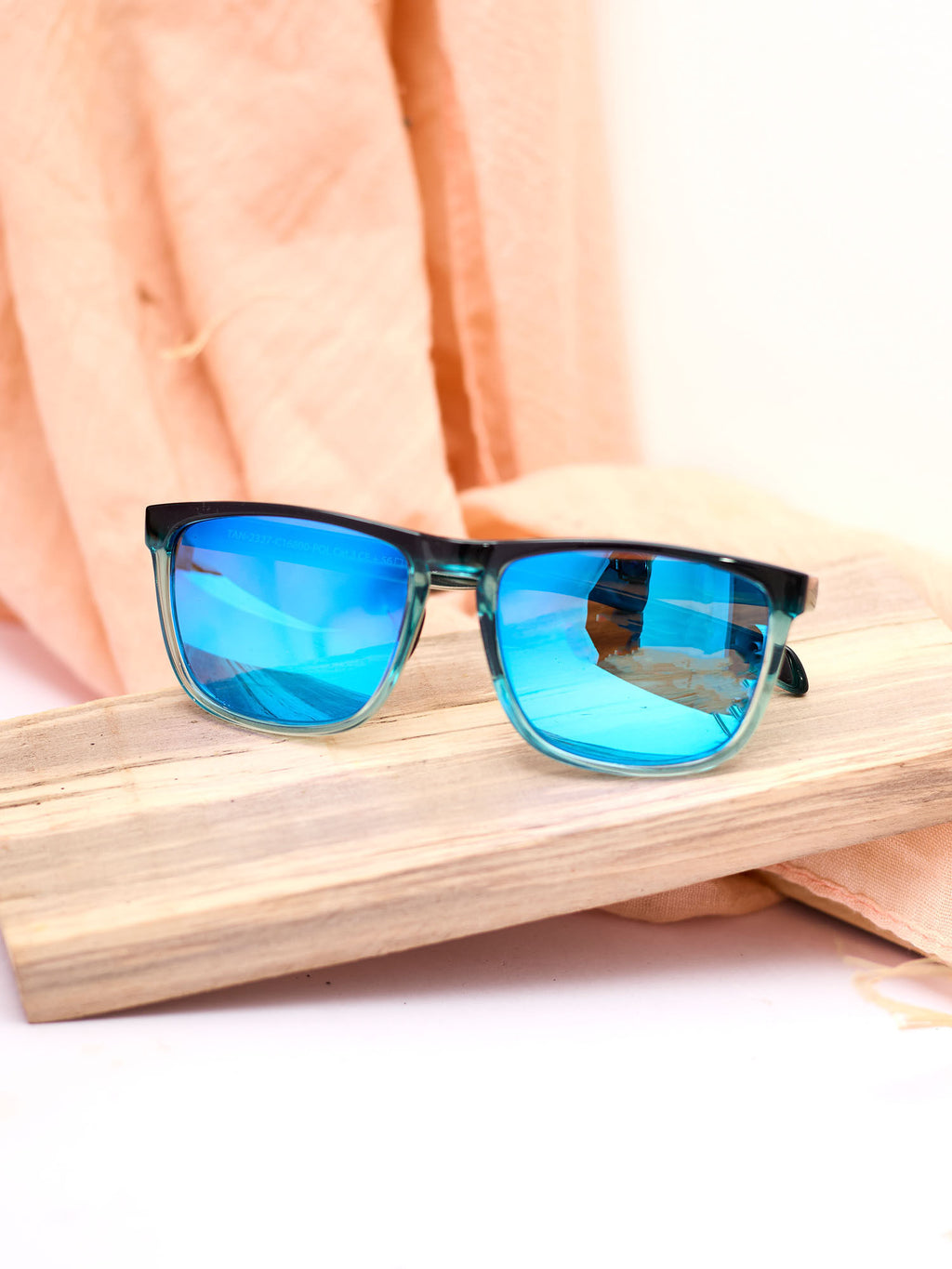 Waridi Aqua Blue Sunglasses