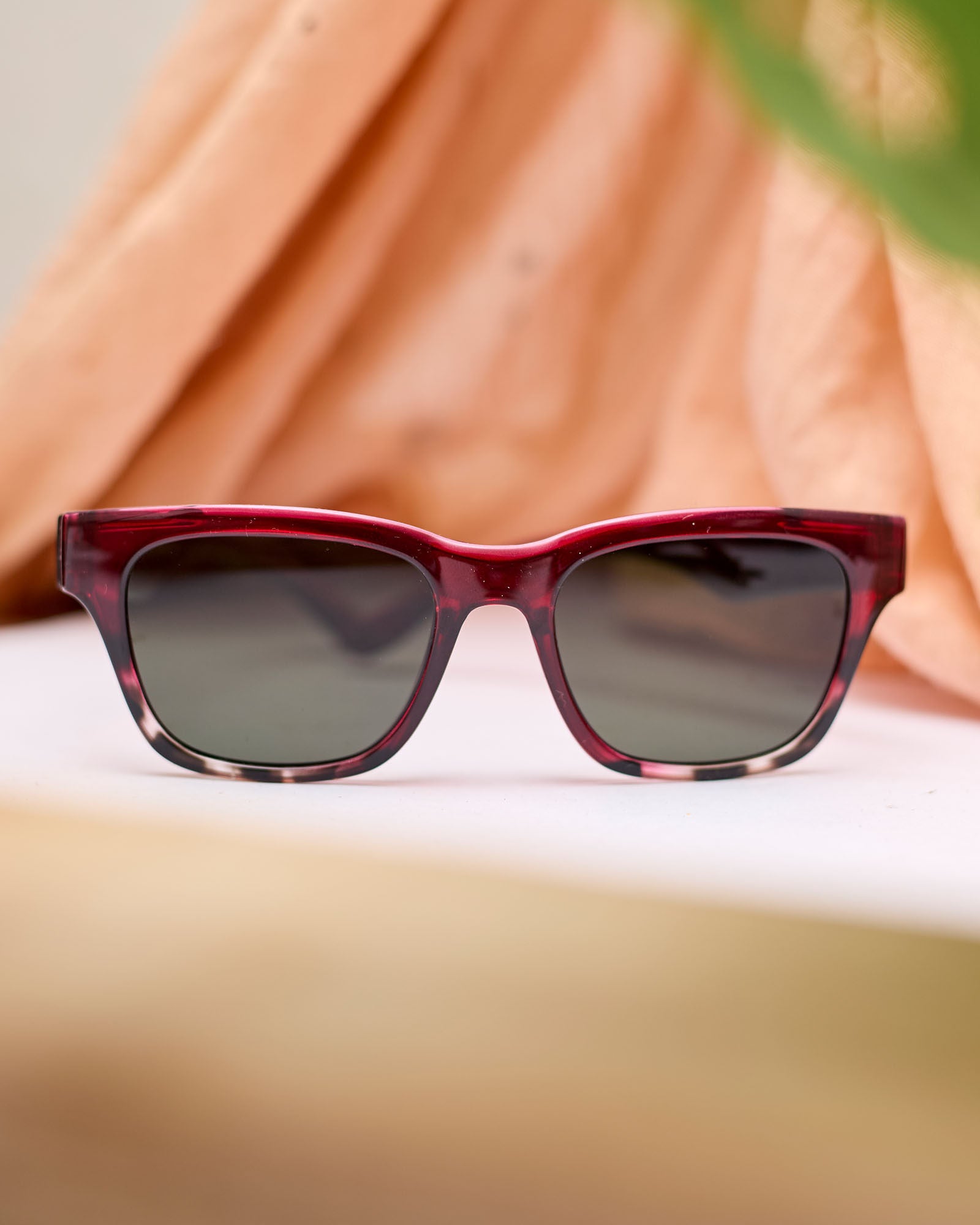 Waridi  Nyasibahari Maroon Sunglasses
