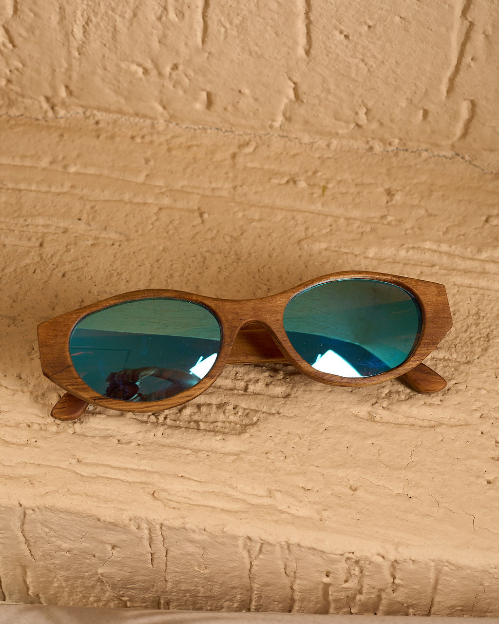 Waridi Duara Wooden Sunglasses