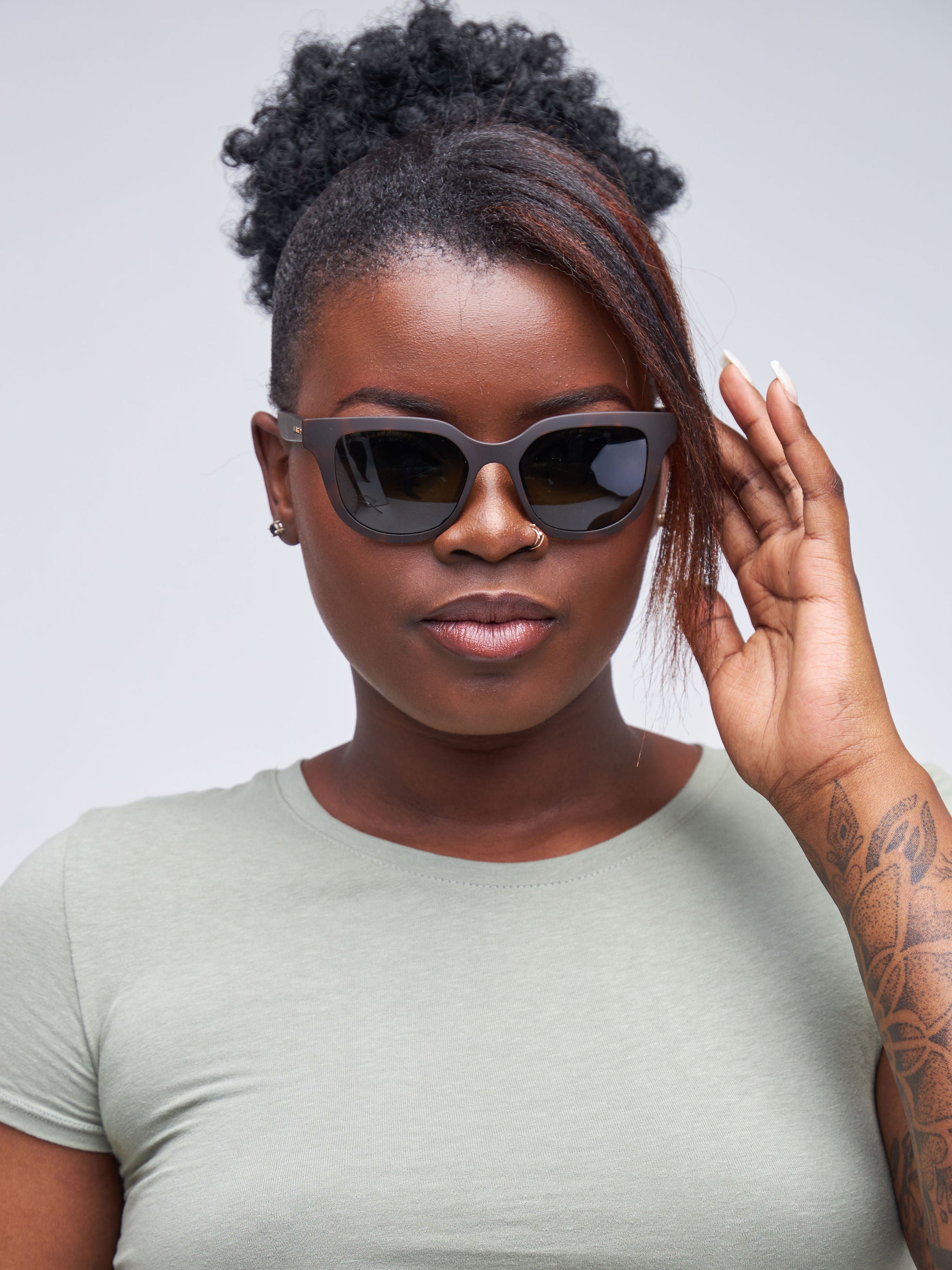 Waridi Eyewear Iris Sunglasses - Matte Brown